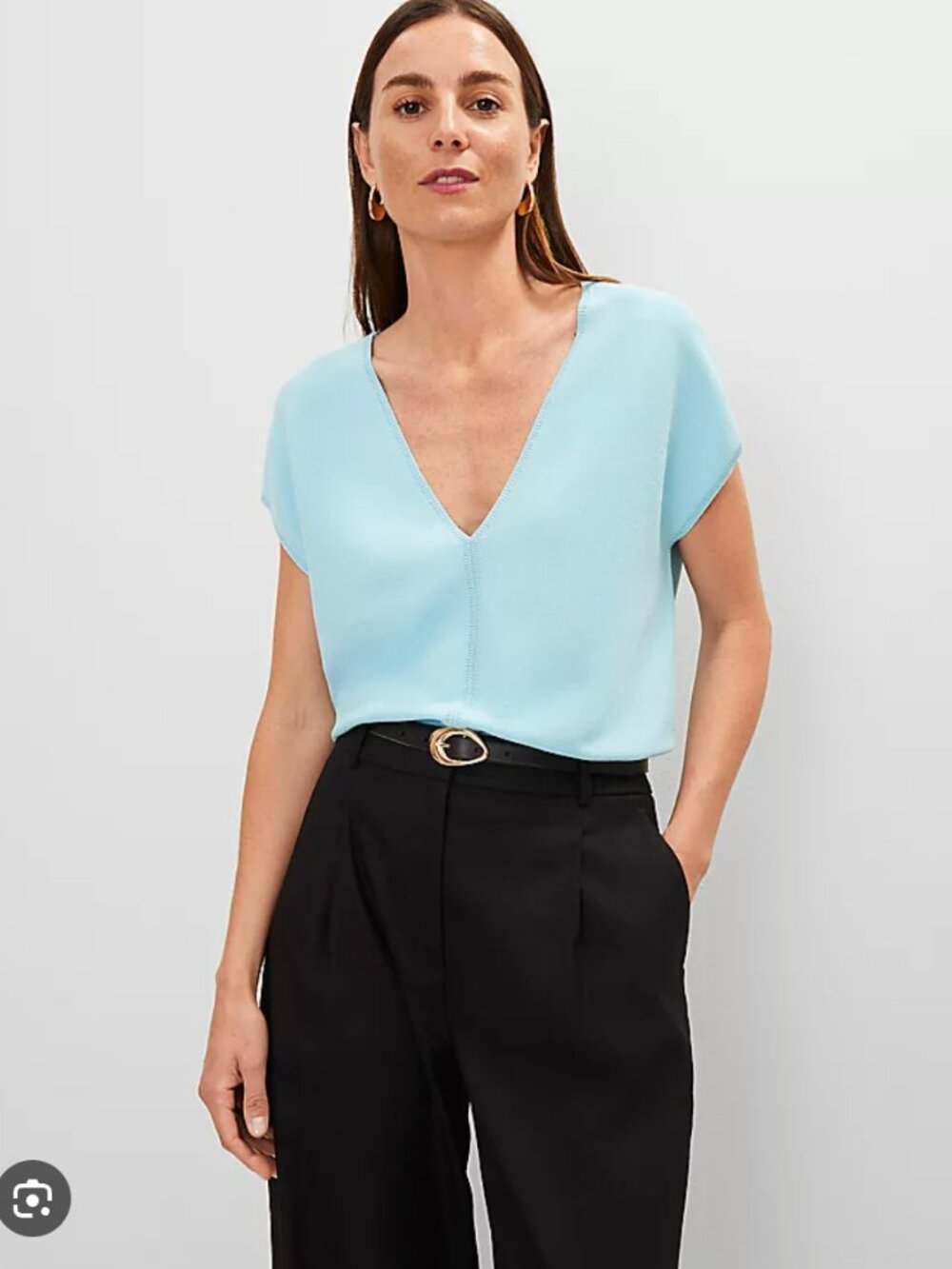 Ann Taylor Aqua V-Neck Lightweight Pullover